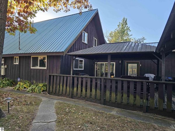6160 Rollaway Road, Hale, MI 48739