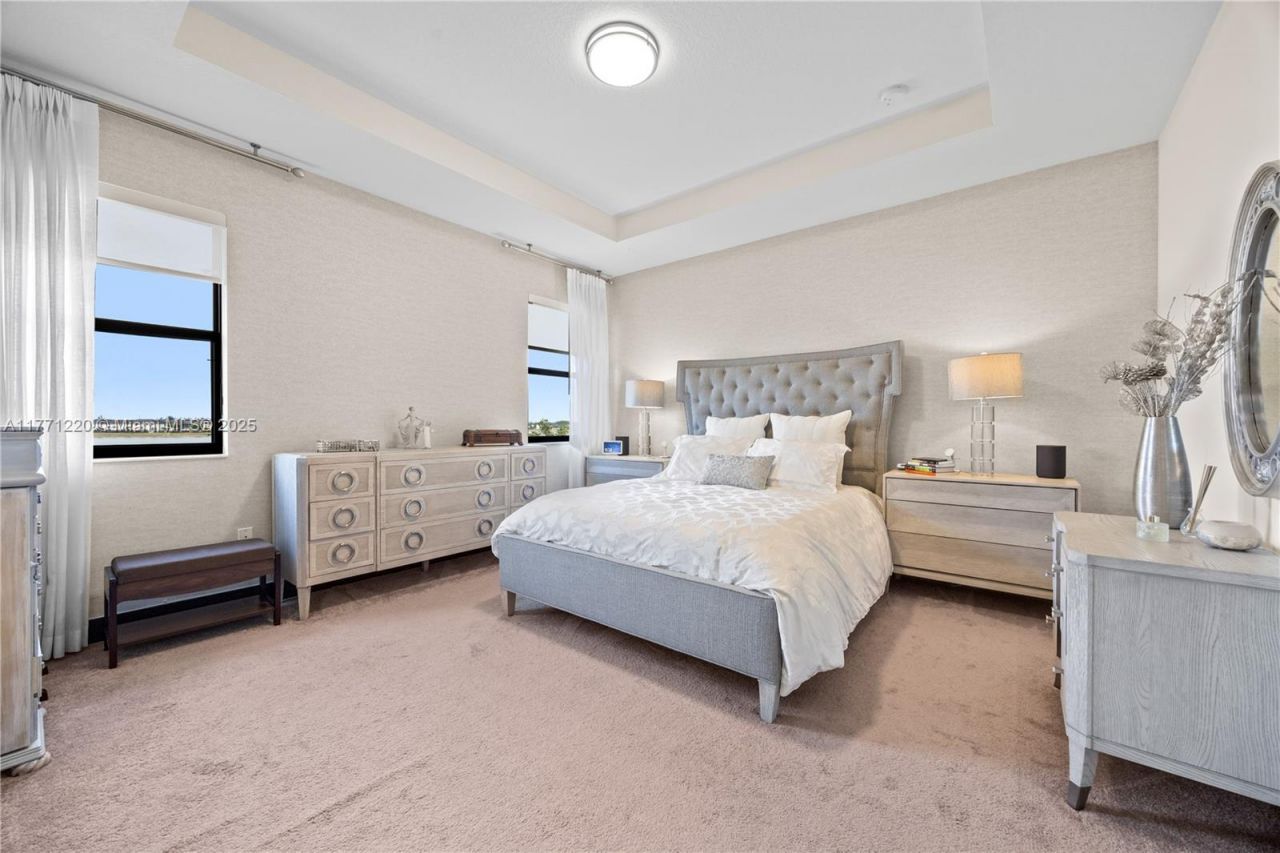 15742 NW 88th Ave, Miami Lakes, FL 33018 Photo