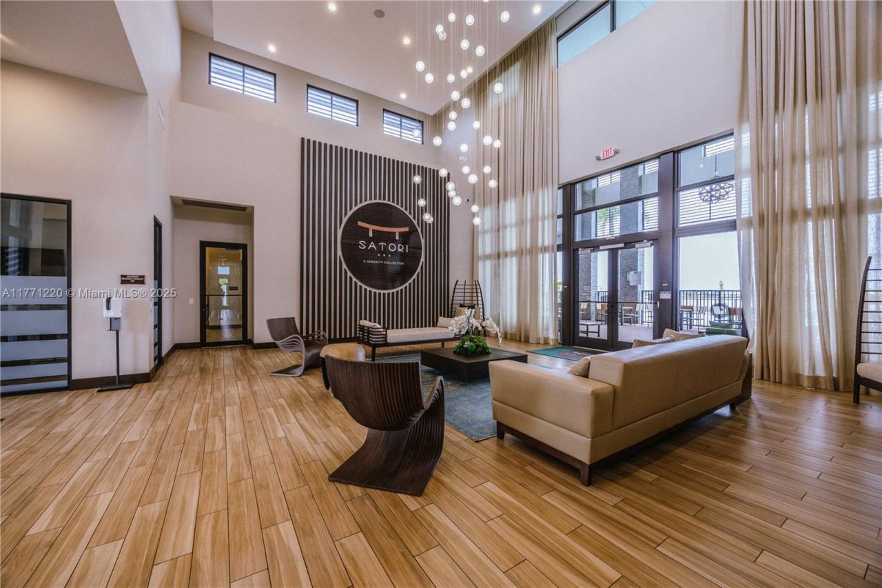 15742 NW 88th Ave, Miami Lakes, FL 33018 Photo