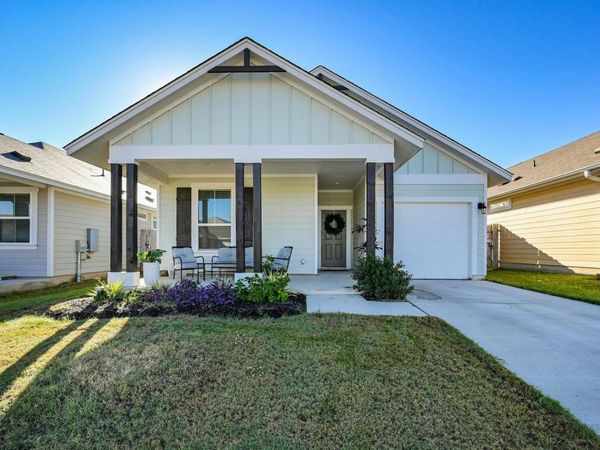 316 La Escalera DR, Leander, TX 78641