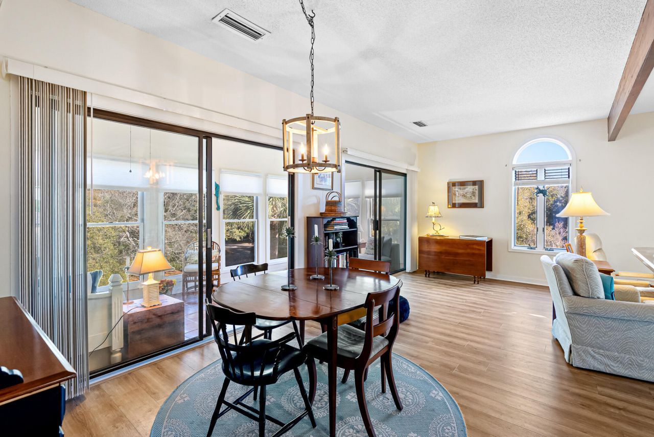 3005 Ocean Winds Drive Photo 13