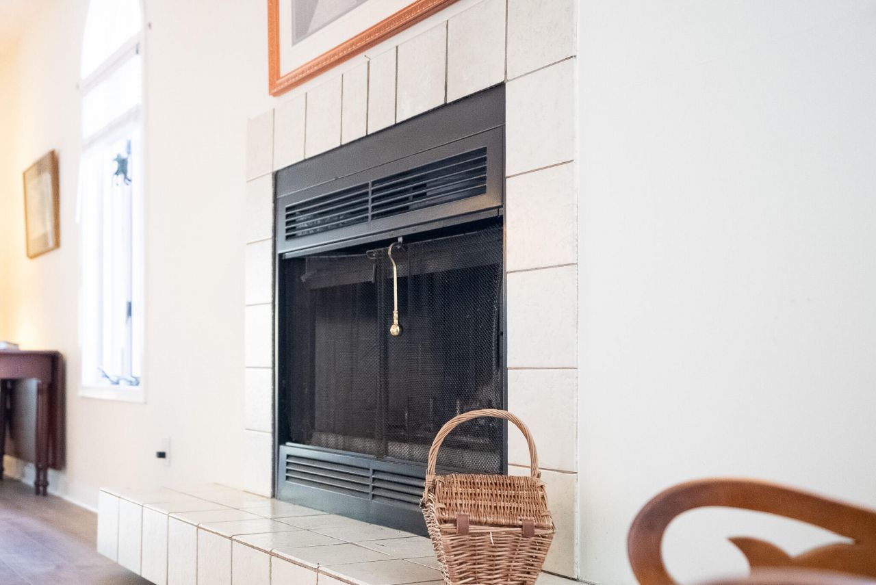 3005 Ocean Winds Drive Photo 6