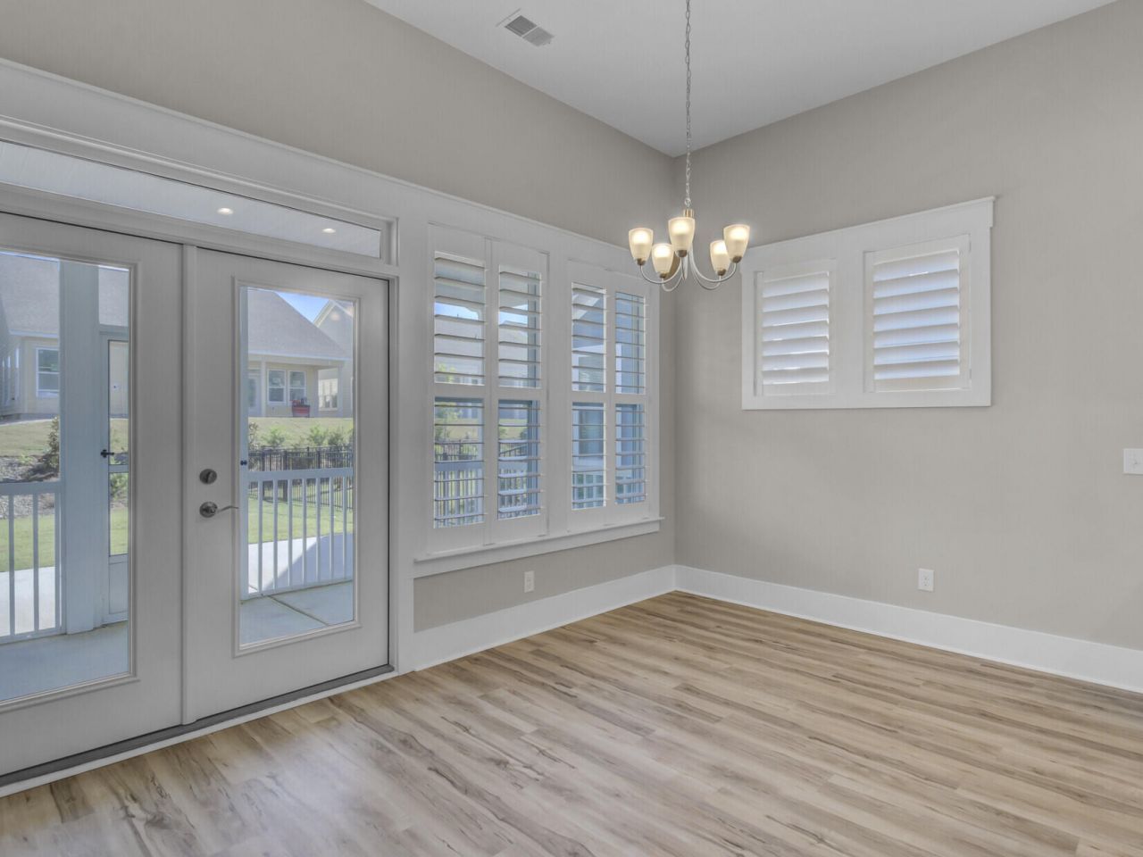 253 River Martin Court Photo 13