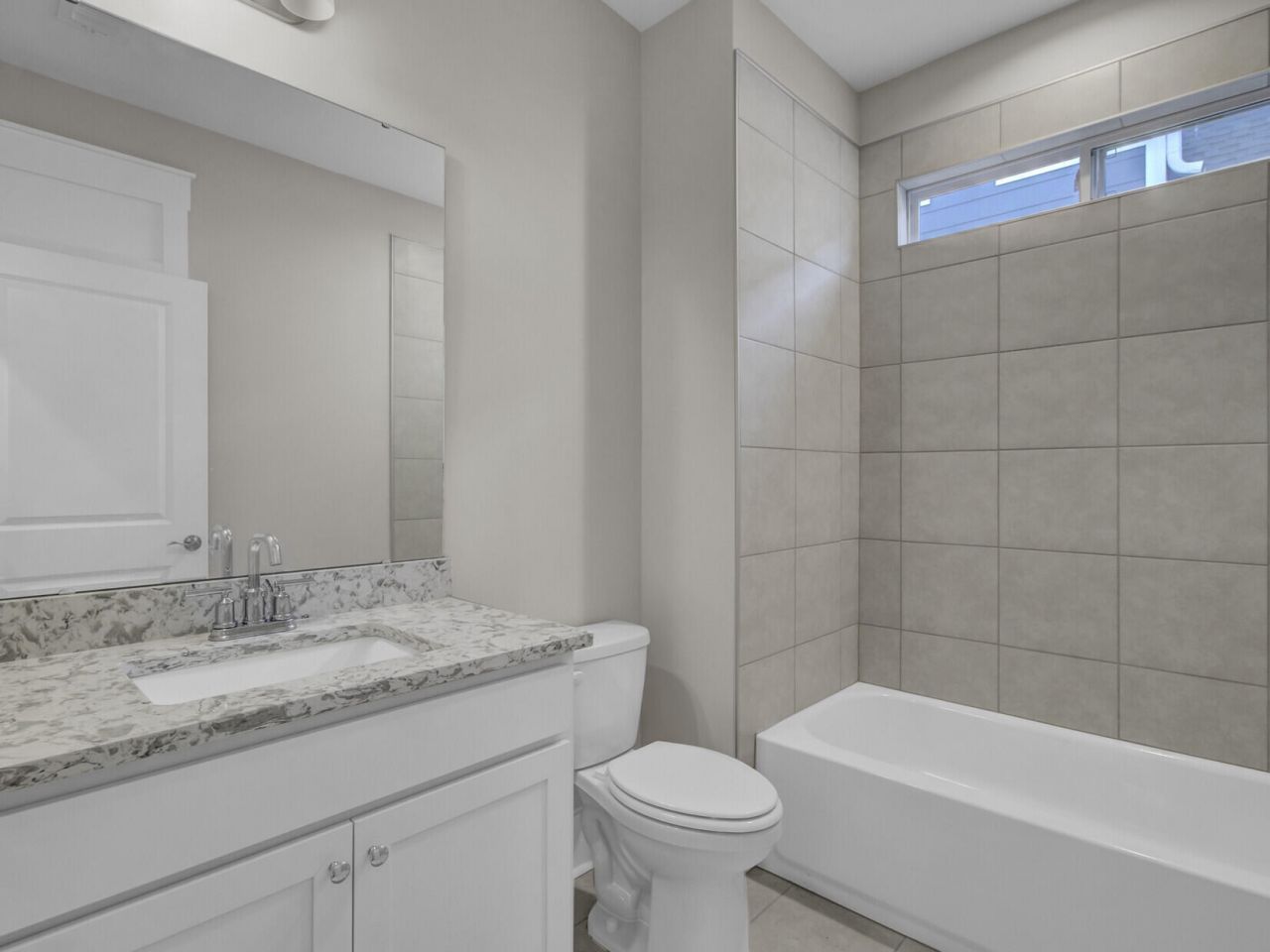 253 River Martin Court Photo 16