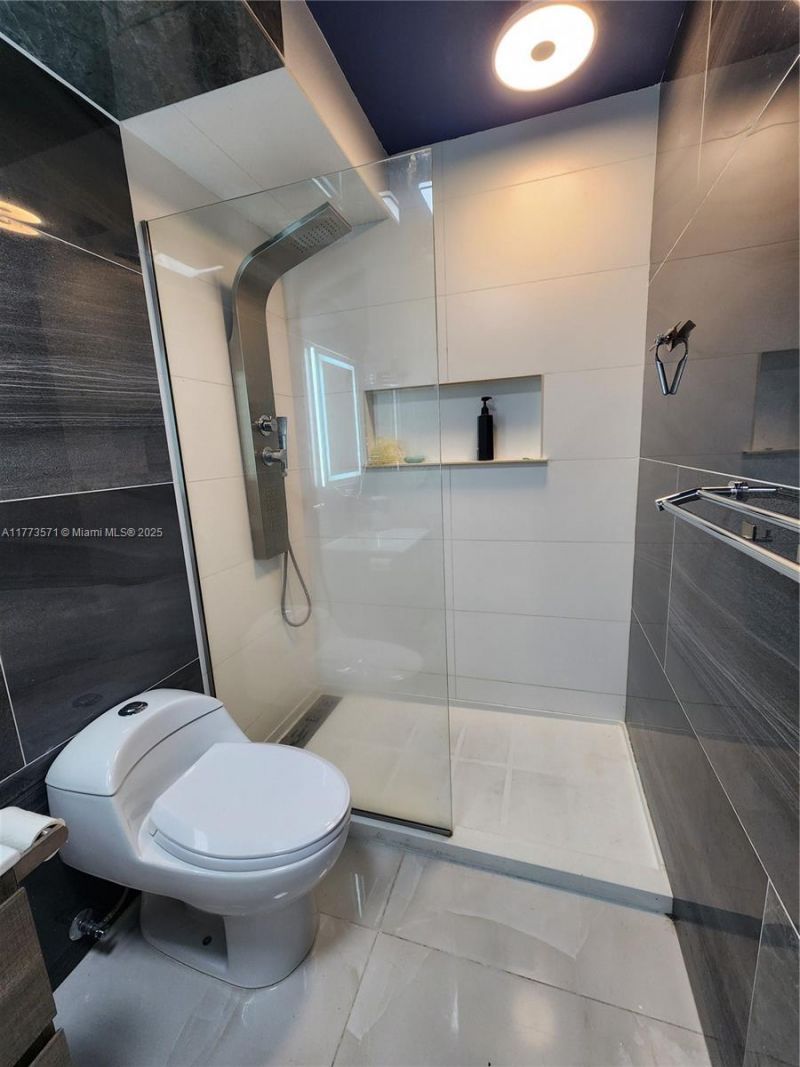 12500 NE 15th Ave, Unit 112, North Miami, FL 33161 Photo