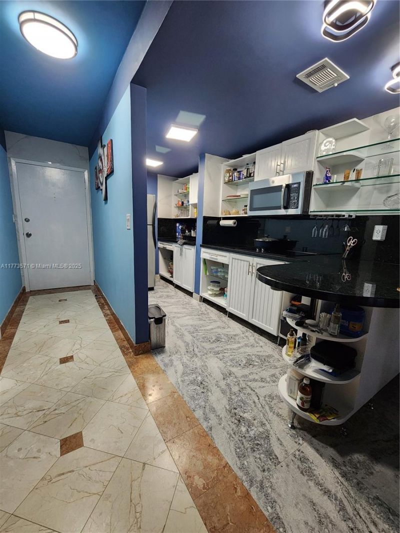12500 NE 15th Ave, Unit 112, North Miami, FL 33161 Photo