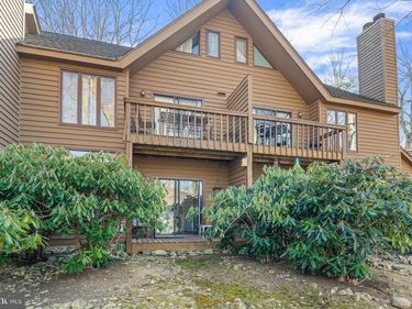 752 LAURELWOOD, ROSELAND, VA 22967