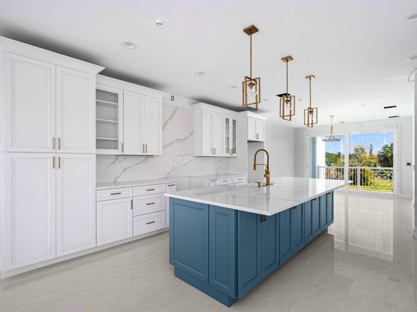 105 Desota Street, Hutchinson Island, FL 34949