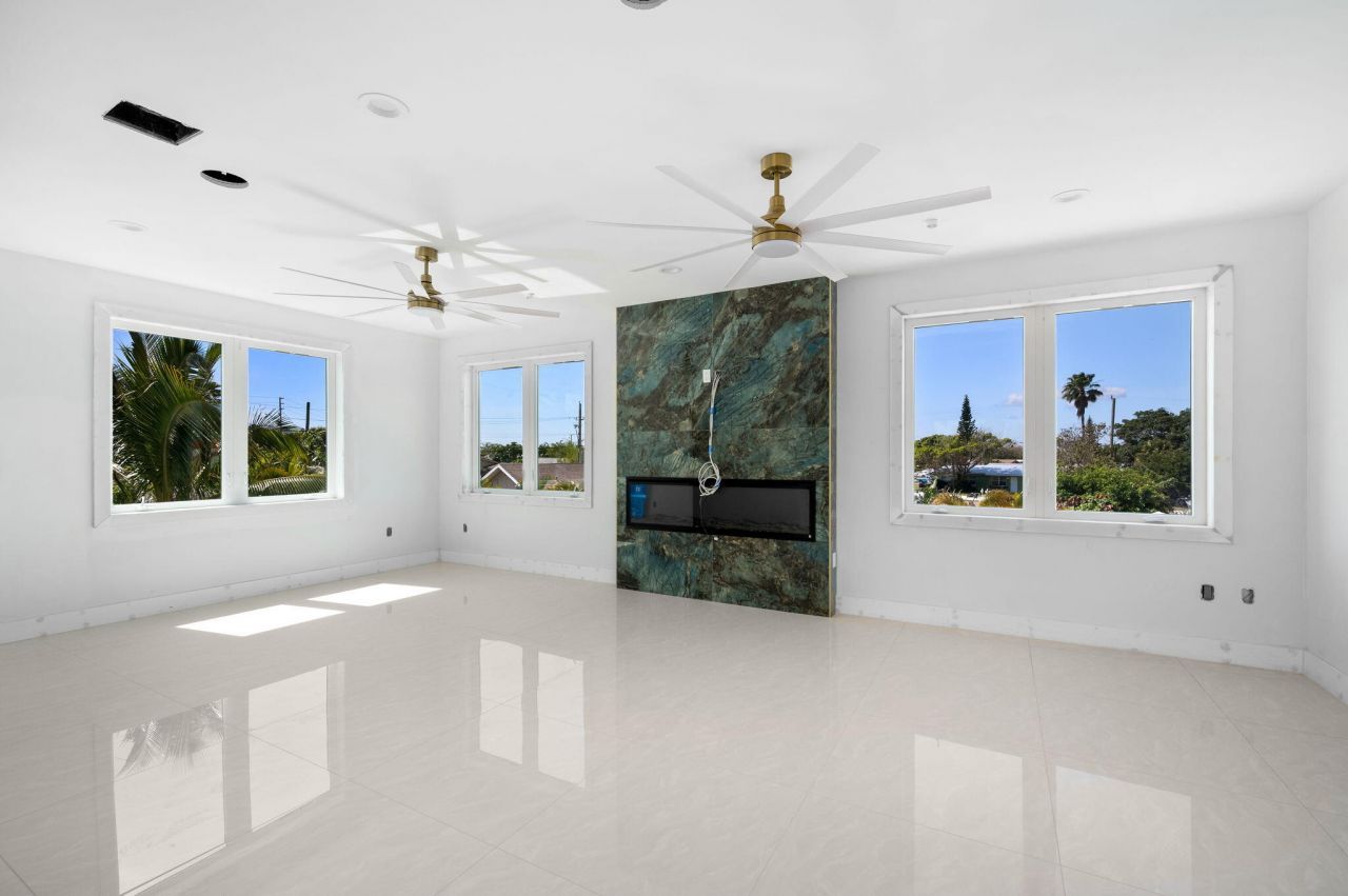 105 Desota Street, Hutchinson Island, FL 34949 Photo