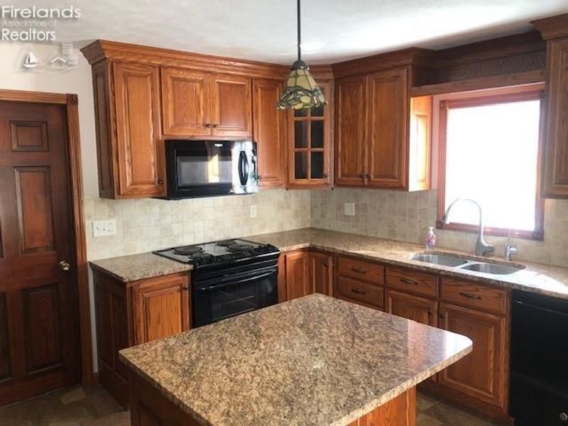 7335 S Township Road 159, Sycamore, OH 44882 Photo 23