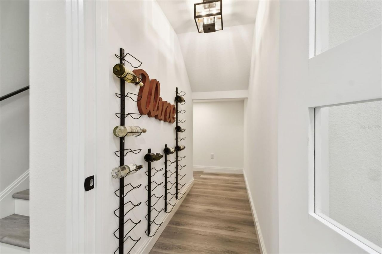 1045 Jesse Avenue, Safety Harbor, FL 34695 Photo