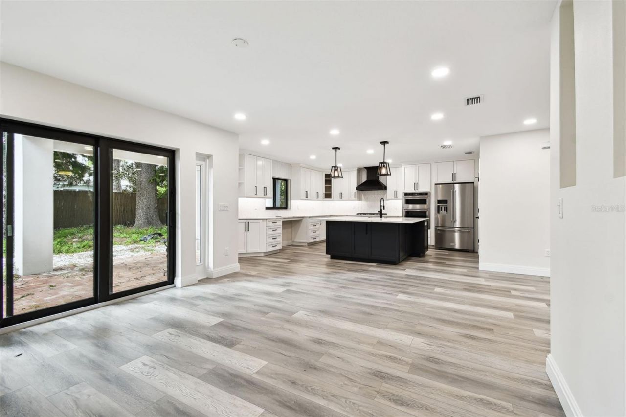 1045 Jesse Avenue, Safety Harbor, FL 34695 Photo