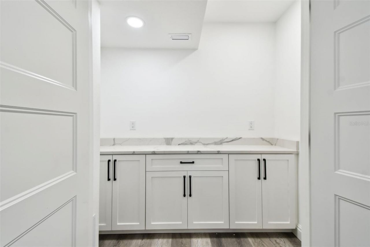 1045 Jesse Avenue, Safety Harbor, FL 34695 Photo