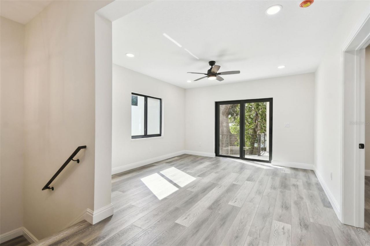 1045 Jesse Avenue, Safety Harbor, FL 34695 Photo