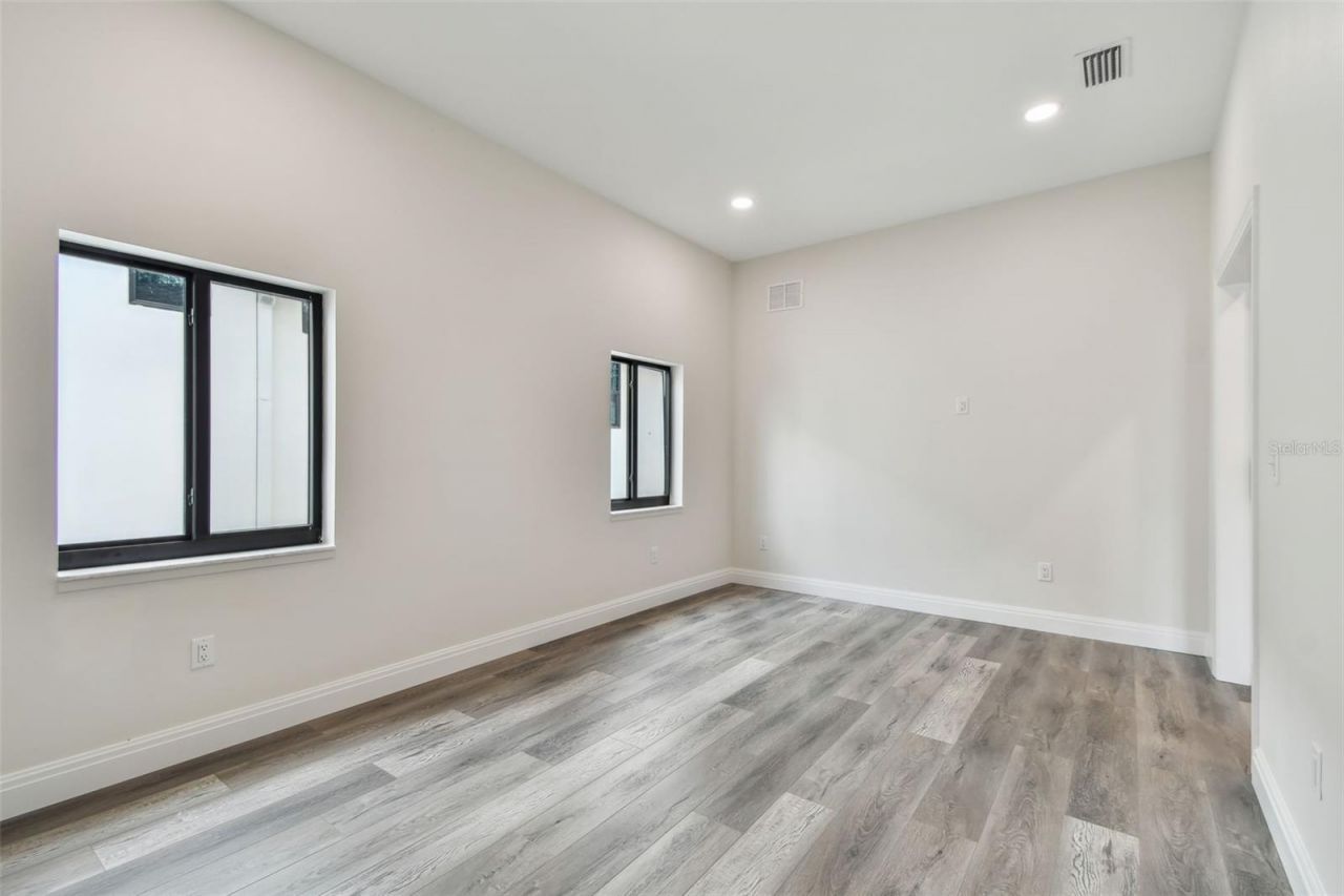 1045 Jesse Avenue, Safety Harbor, FL 34695 Photo