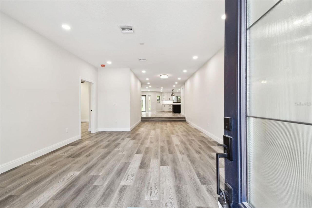 1045 Jesse Avenue, Safety Harbor, FL 34695 Photo