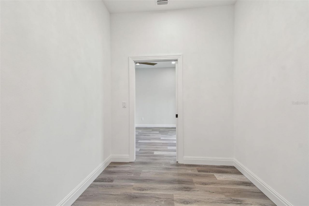 1045 Jesse Avenue, Safety Harbor, FL 34695 Photo