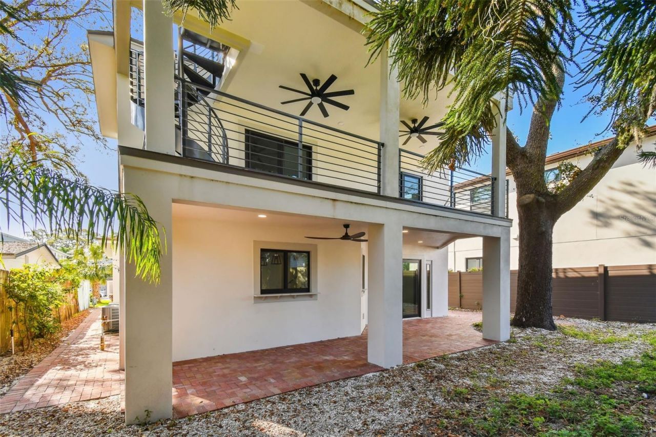 1045 Jesse Avenue, Safety Harbor, FL 34695 Photo