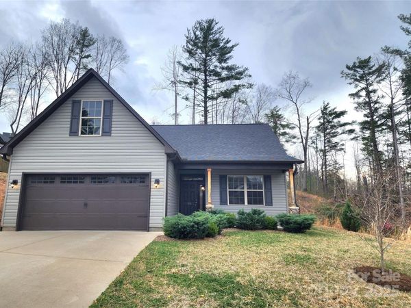 105 Water Leaf Drive, Weaverville, NC 28787