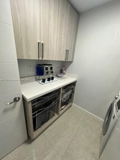 8920 Palm Tree Ln, Unit 8920, Pembroke Pines, FL 33024 Photo