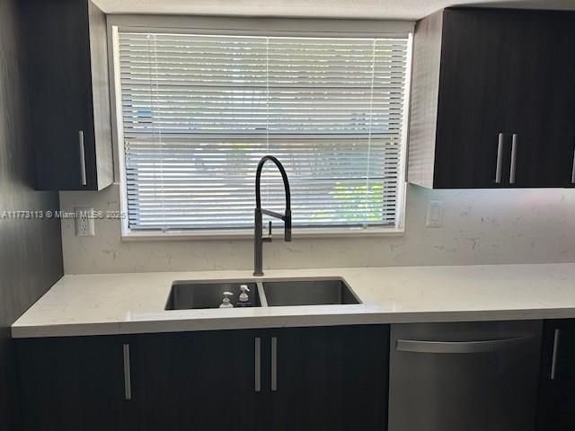 8920 Palm Tree Ln, Unit 8920, Pembroke Pines, FL 33024 Photo