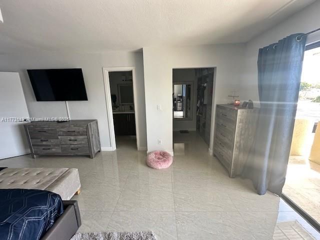 8920 Palm Tree Ln, Unit 8920, Pembroke Pines, FL 33024 Photo