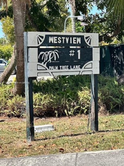 8920 Palm Tree Ln, Unit 8920, Pembroke Pines, FL 33024 Photo