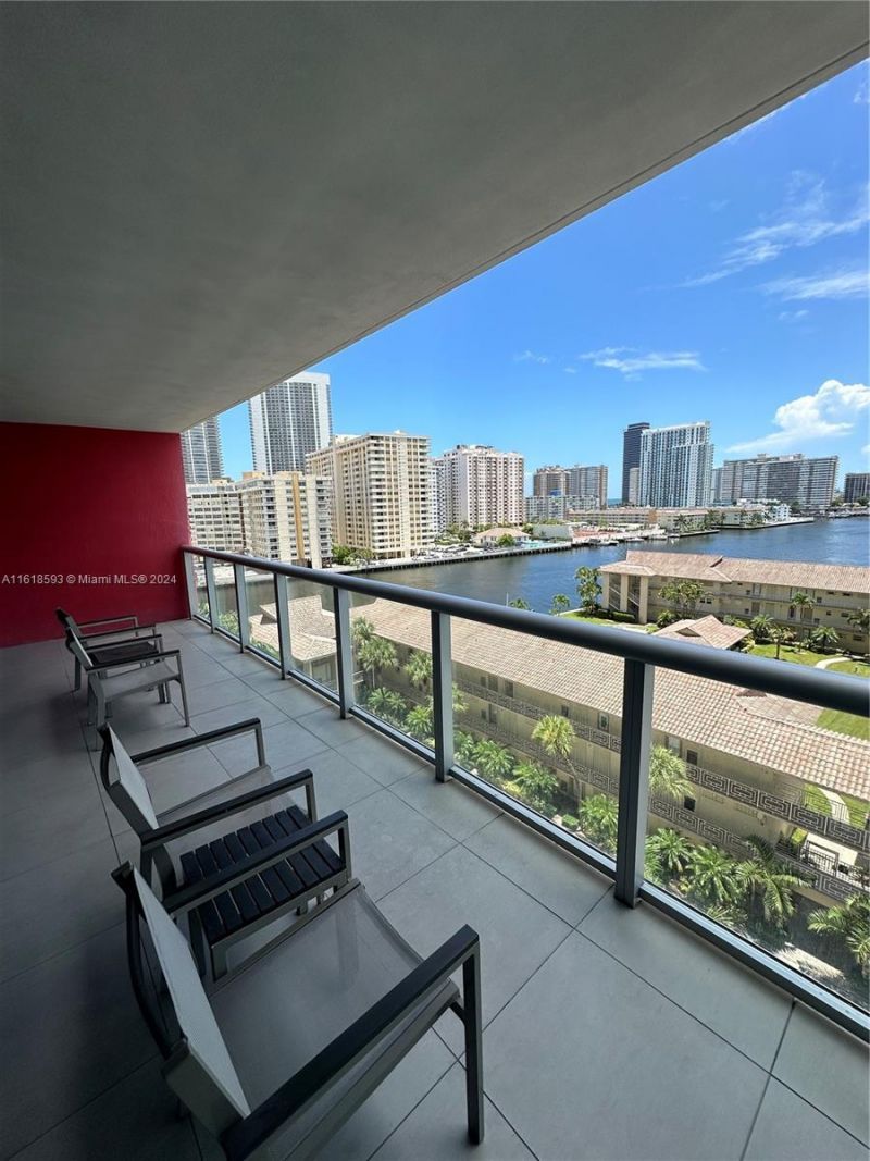 2602 E Hallandale Beach Blvd, Unit R807, Hallandale Beach, FL 33009 Photo