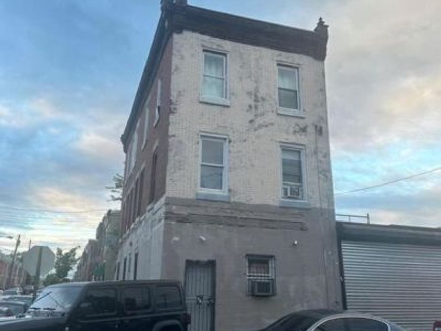 531 E Indiana Avenue, Philadelphia, PA 19134 Main Photo