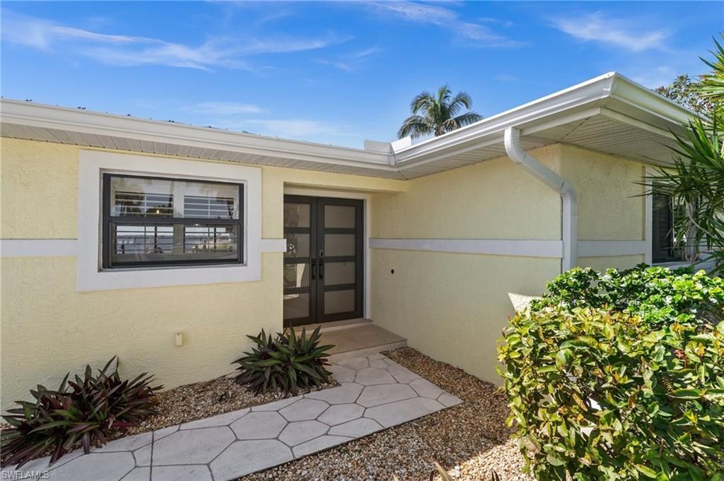 1600 Edith Esplanade, Cape Coral, FL 33904 Photo