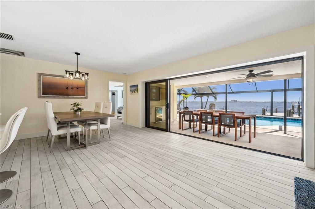 1600 Edith Esplanade, Cape Coral, FL 33904 Photo