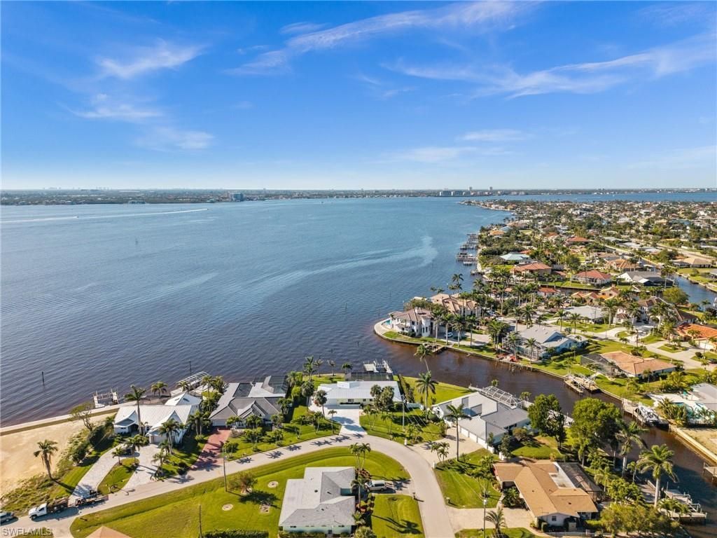1600 Edith Esplanade, Cape Coral, FL 33904 Photo