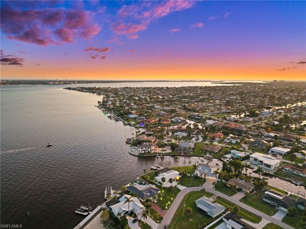 1600 Edith Esplanade, Cape Coral, FL 33904 Photo