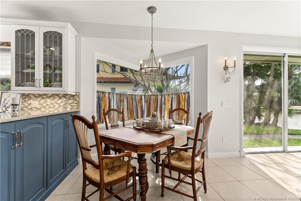 560 SW Bay Pointe Circle, Palm City, FL 34990 Photo