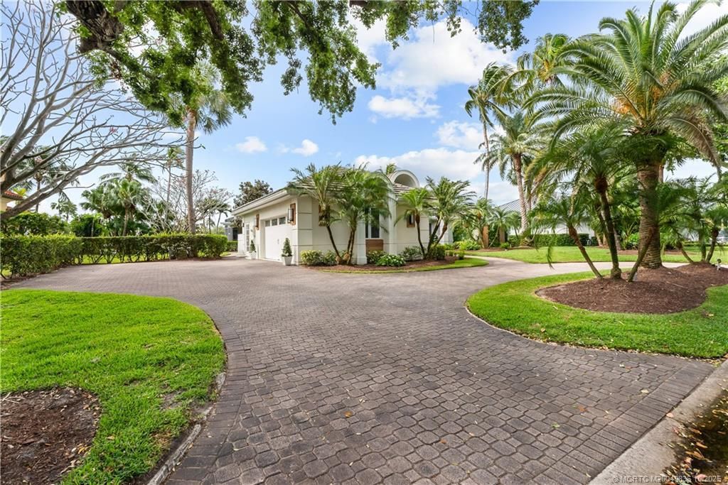 560 SW Bay Pointe Circle, Palm City, FL 34990 Photo