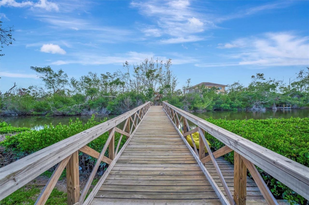 8555 Heron Lagoon Circle, Sarasota, FL 34242 Photo