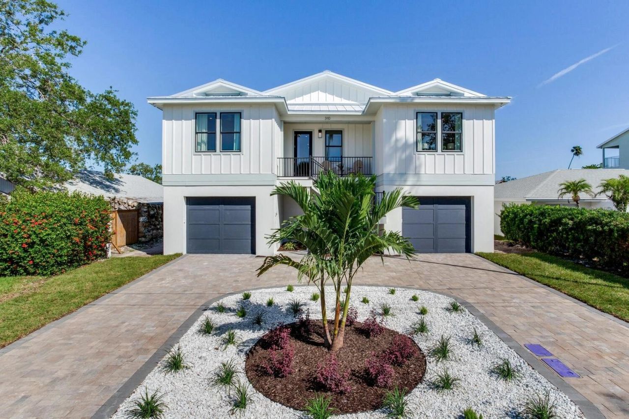 8555 Heron Lagoon Circle, Sarasota, FL 34242 Photo