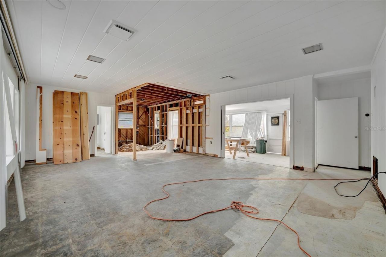 8555 Heron Lagoon Circle, Sarasota, FL 34242 Photo