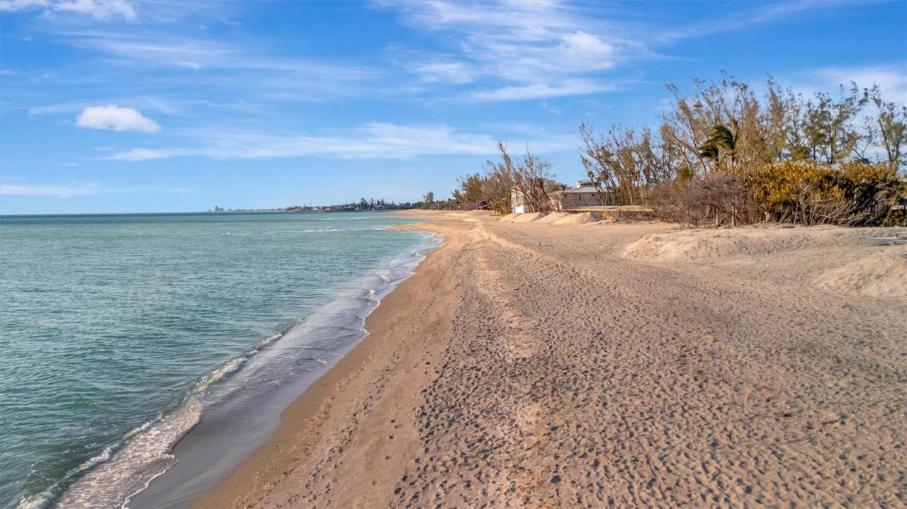 8555 Heron Lagoon Circle, Sarasota, FL 34242 Photo