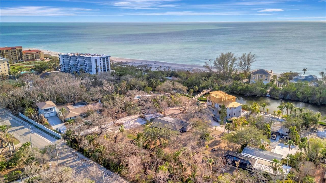 8555 Heron Lagoon Circle, Sarasota, FL 34242 Photo