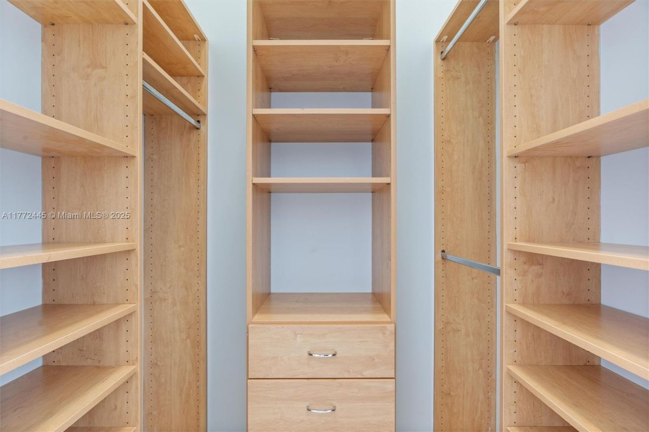 495 Brickell Ave, Unit 2203, Miami, FL 33131 Photo