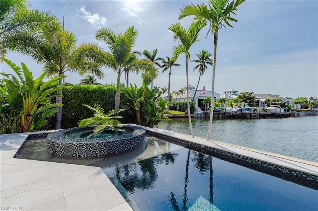 1266 Cobia Ct, Naples, FL 34102 Photo