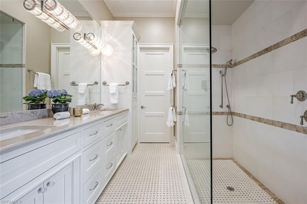 1266 Cobia Ct, Naples, FL 34102 Photo