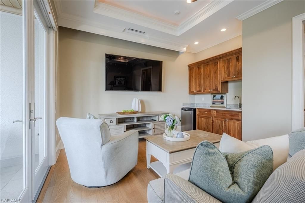 1266 Cobia Ct, Naples, FL 34102 Photo