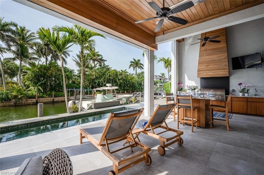 1266 Cobia Ct, Naples, FL 34102 Photo