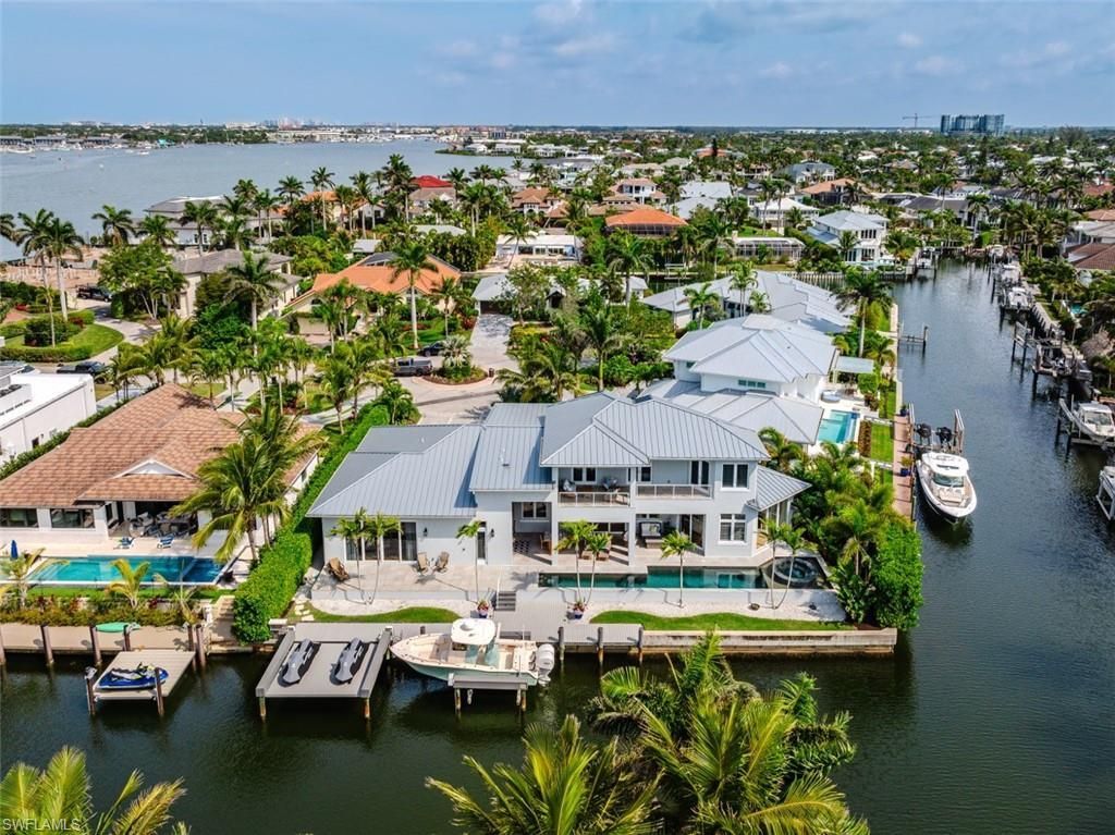 1266 Cobia Ct, Naples, FL 34102 Photo