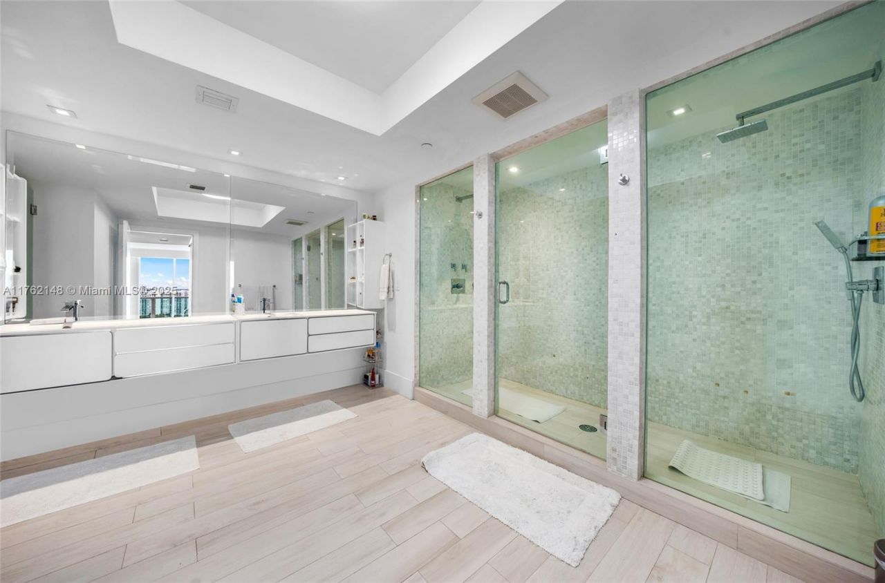 3301 NE 183rd St, Unit 2406, Aventura, FL 33160 Photo