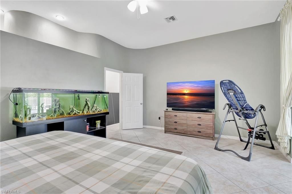2024 Imperial Cir, Naples, FL 34110 Photo