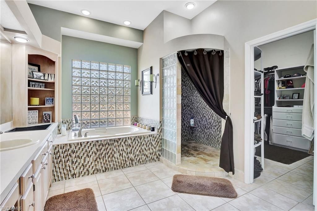 2024 Imperial Cir, Naples, FL 34110 Photo