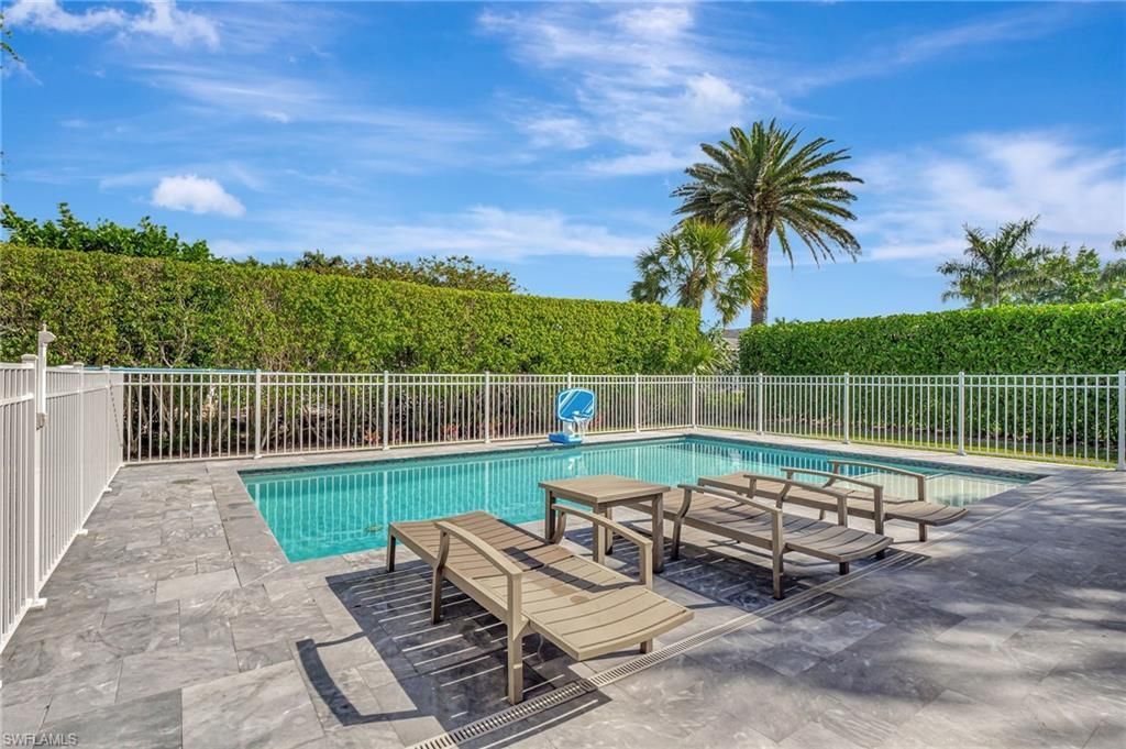 2024 Imperial Cir, Naples, FL 34110 Photo